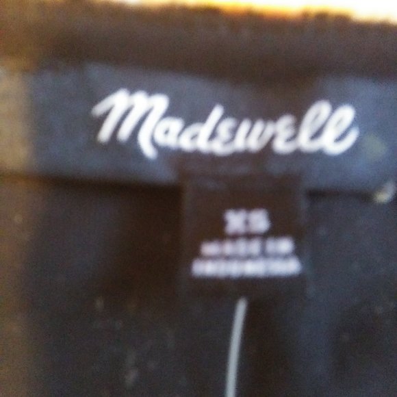 NWT Madewell Velvet Tulip Sleeve Ruffle Top XS - Picture 3 of 10